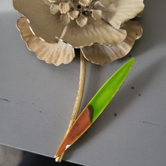 Vintage Flower Brooch In Great Condition