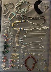 COSTUME JEWELRY LOT #2