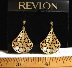 Vtg NEW Revlon Pierced Dangle EARRINGS, Gold Tone Filigree, MOC G31