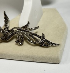 Vintage Peacock Silver Pin Brooch Gem Rhinestones Jewelry Estate Bird