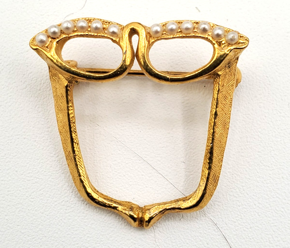 Vintage Eye Glasses w Faux Pearls Granny Brooch Pin Gold Tone