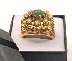 Vintage 18K HGE Green Cabochon Rhinestone Cocktail Ring Size 8 Regency Glam Chic