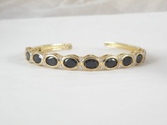 Vintage Sterling Silver 925 Gold on Natural Black Spinel Hinged Bracelet 7.5″