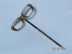 …Vintage Unusual Gold Tone Eye Glasses/Eyeglasses Design Stick Pin…