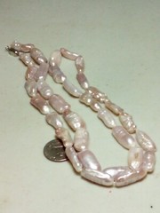 Vintage Natural Lavender Pearl Strand 32 In 33 Pearls White Gold Plated Clasp E1