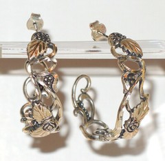 Vtg WM Co. Wheeler Western Two Tone Sterling Silver 12K Gold Hoop Earrings
