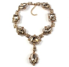 Vintage Crystal Statement Necklace Rhinestone Bib Choker for Women