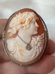 VINTAGE 14K WHITE GOLD LARGE SHELL CAMEO DIAMOND PIN BROOCH CONVERTABLE PENDANT