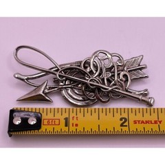 Archery Brooch Silver Tone Bow and Arrow Pin Vintage Sports