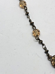 VTG LIZ PALACIOS CREAM COLOR PEARL W/COGNAC RHINESTONE/CRYSTAL DAINTY NECKLACE