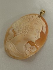 Vintage Italian Hand Carved Shell Cameo Pendant 14K Gold Bail Estate 2.9”