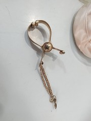 Vintage ABON GLOVE RING w/ Box Handbag Scarf Hankie Clip Gold Plated In Box