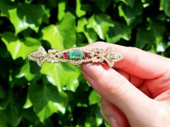 0.93ct Emerald, 0.24ct Ruby and 1.04ct Diamond, 18ct Yellow Gold Brooch