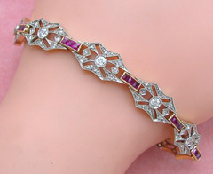 ANTIQUE ART DECO 1.31ctw MINE DIAMOND 1.35ctw RUBY PLATINUM 18K BRACELET 1920