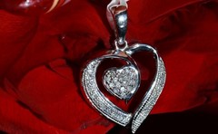 10k white gold pendant 0.10ct natural diamond heart charm vintage 1.16gr N3318