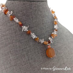 Vintage Earthy Semi Precious Stone Chip Necklace with Gemstone Pendant