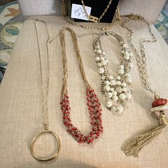 Vintage Mixed Lot Necklaces Chains Gold Red White Glass Metal Plastic 5 Pieces