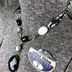 Vintage Black And White Beaded Necklace With Faceted Teardrop Pendant