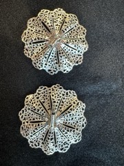 Sarah Coventry Silver Filigree Sunburst Floral Clip On Earrings Grannycore 60s