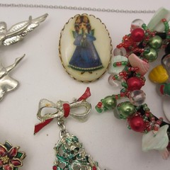 Vintage Christmas Jewelry Lot Angel Snowman Tree Wreath Ornament Star