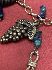 Vintage ROXSANN Statement Necklace Grapes Leaf Beads 30″