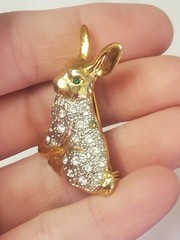 Vintage Rhinestone Bunny Rabbit Pin Brooch Gold Tone Accents