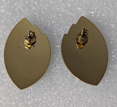 Avon “Paradise Colors” 1987 Enameled 3 Leaf Green & Blue Gold Tone Studs B29