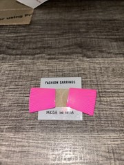 NOS Vintage Pink Metal Post Earrings With Accent Lines Down Made In USA