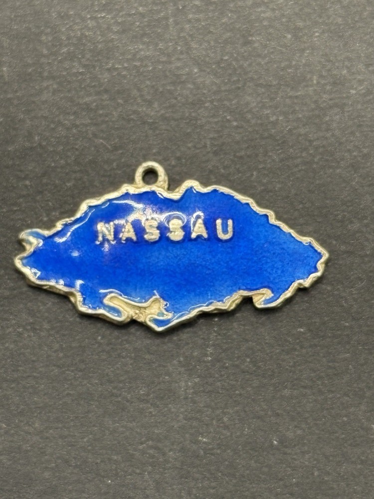 Vintage Sterling Silver Nassau Bahamas Enamel Charm G7