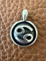 A Horoscope Cancer Medallion Pendant In sterling silver New 0.5”Diameter 3g
