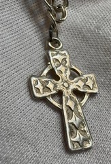 Vintage Sterling Silver Charm Bracelet with (5) Crosses 7” Long Look
