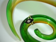vintage 10K yellow Gold RING marquise black Onyx w DIAMOND accent band 2.4g 4.25