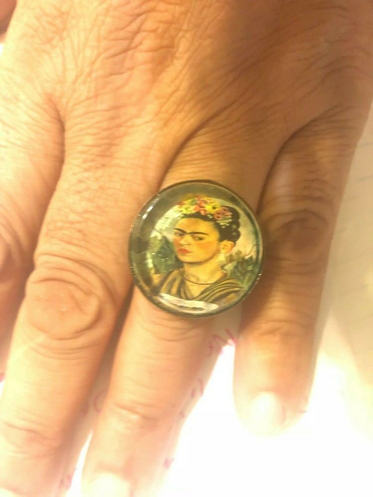 Retro Frida Kahlo Flowers Round Bronze Ring –adjustable band fits all sizes