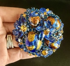 Vintage Juliana D&E Blue Gold Fluss Art Glass Rhinestone Brooch RARE Book Piece