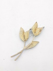 Beautiful Large ART Leaf Design Pin Hand Painted