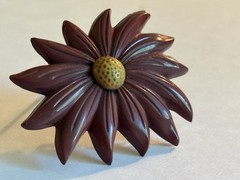 Vintage Celluloid/Early Plastic Flower Brooch Brown/Yellow Costume Jewelry