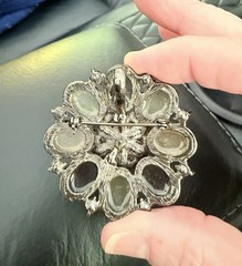 2” Eye catching Flower Style Blue & Gray Cabochon & Rhinestones Brooch/Pendant