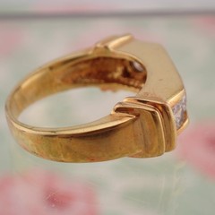 Vintage Channel Set Clear Crystal Gold Tone Band Size 7 Ring