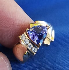 Original EARTH MINED TANZANITE DIAMOND Engagement Ring 14K GOLD Design Solitaire