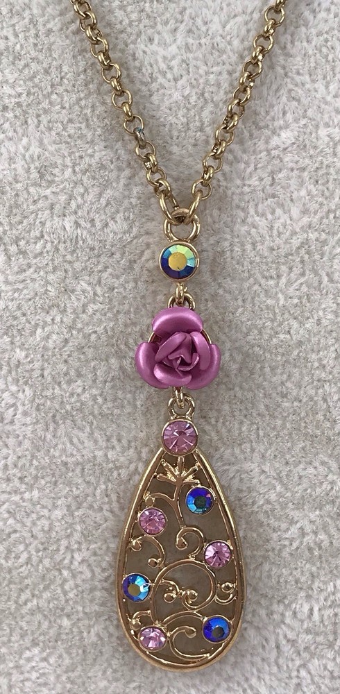 Avon Gold Tone Filigree Teardrop Rhinestone Floral Rose Pendant & Earrings Set