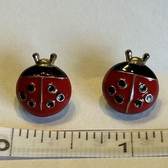 Vtg Lady Bug Enameled 1980’s Beetle Pierced Earrings Studs 1 Inch Unbranded