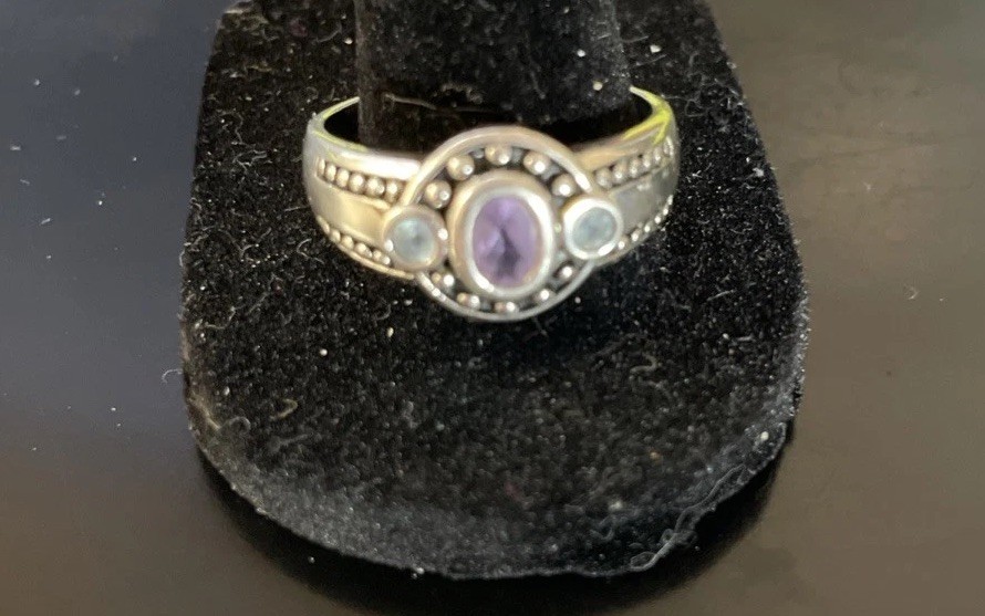 Vintage 3 Stone 925 Amethyst And London Blue Topaz Ring, Marked JC ,Sz 10 ,5.95g