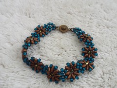 Blue Brown Bead Flower Bracelet