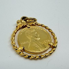 Vintage 1974 Abraham Lincoln One Cent Coin Pendant Gold Tone Twisted Rope Bezel