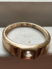 Avon 18K HGE Gold Tone Ring Clear Stone Size 7 Vintage Signed Estate Jewelry