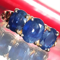 14k yellow gold size 5 ring 2.50ct natural Ceylon treated sapphire 3 stone 2.8g