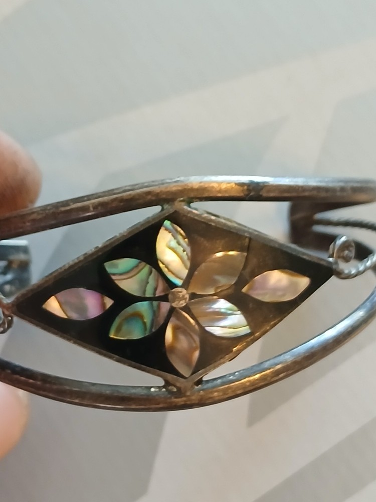 Vintage Alpaca Mexico Silver Cuff Bracelet Onyx Stone MOP Inlay Flower