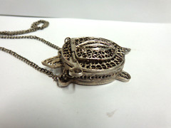 vintage silver filigree turtle hinged box necklace sz 36 in lg wgt 29.3 grams