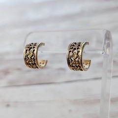 Vintage Earrings for Pierced Ears Ornate Hoops 5/8″