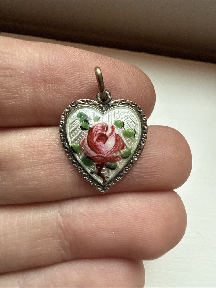VINTAGE ENAMEL DAVID ANDERSEN ROSE FLOWER HEART STERLING CHARM